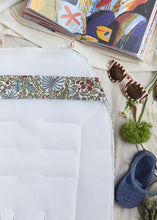 Cargar imagen en el visor de la galería, Colchoneta para Joolz y Bugaboo Butterfly Sidney