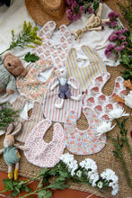 Cargar imagen en el visor de la galería, Babero Verona