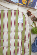 Cargar imagen en el visor de la galería, Colchoneta para Joolz y Bugaboo Butterfly Bari

