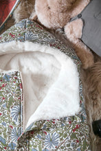 Cargar imagen en el visor de la galería, Saco de invierno Sidney
