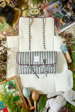 Cargar imagen en el visor de la galería, Cambiador Milán
