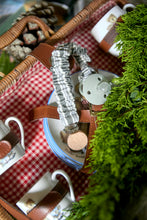 Cargar imagen en el visor de la galería, Chupetero Milán
