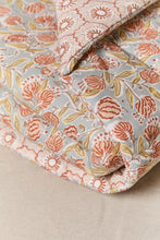 Cargar imagen en el visor de la galería, Manta de gateo Capri
